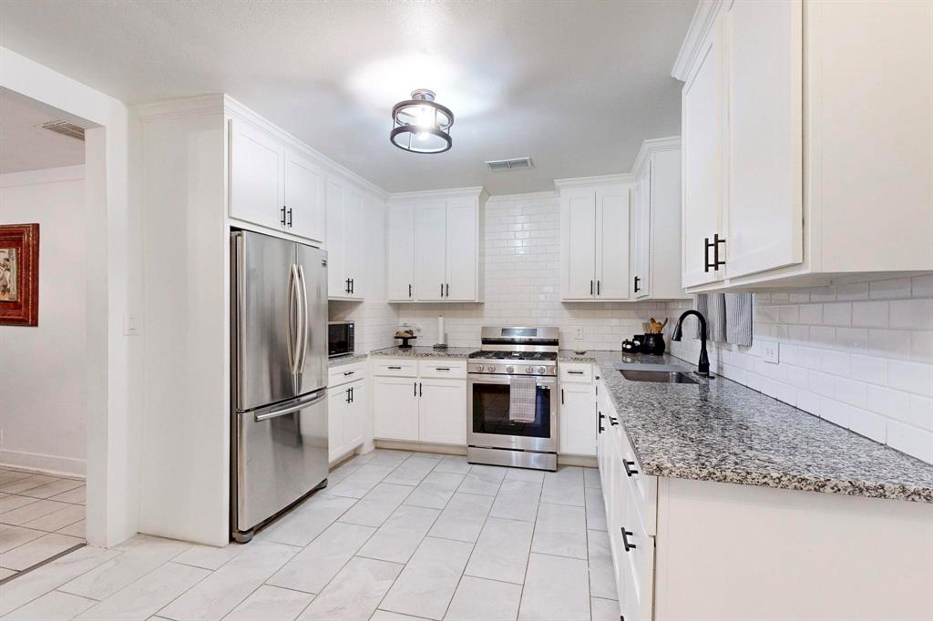 BRONX PARK ANNEX - Residential