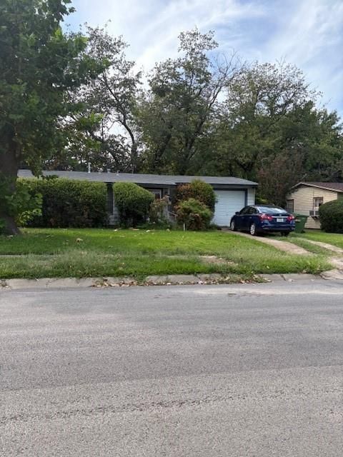 Photo of 1513 Murray Drive, Garland, TX 75042 (MLS # 21155116)
