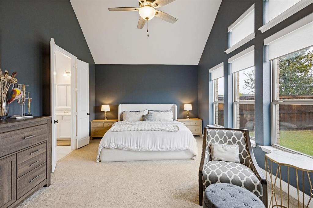912 Lady Bird Drive