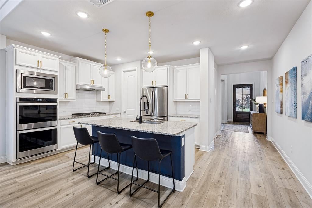 912 Lady Bird Drive