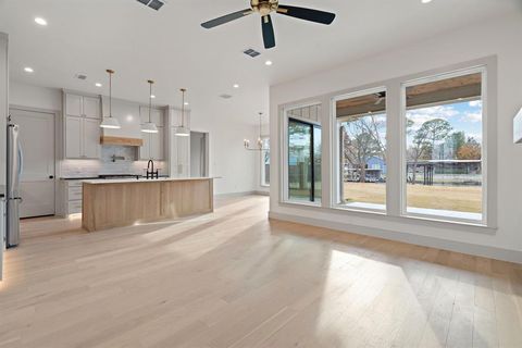 3812 E Port Ridglea Court Granbury TX 76049