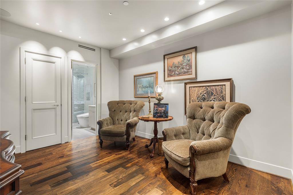 Mansion Residence - Residential