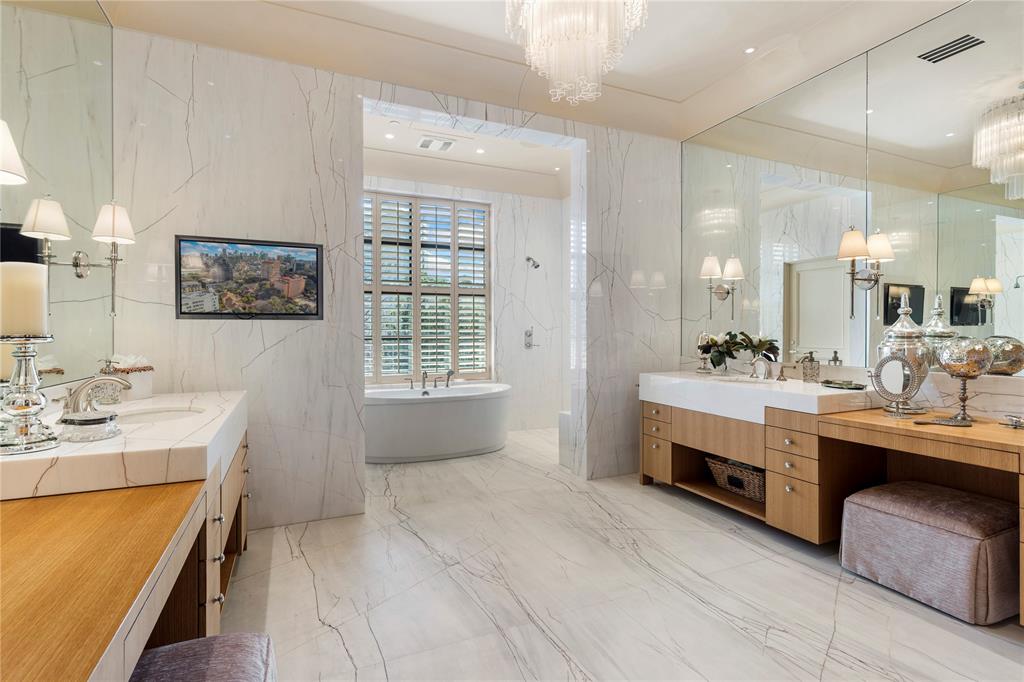 Mansion Residence - Residential