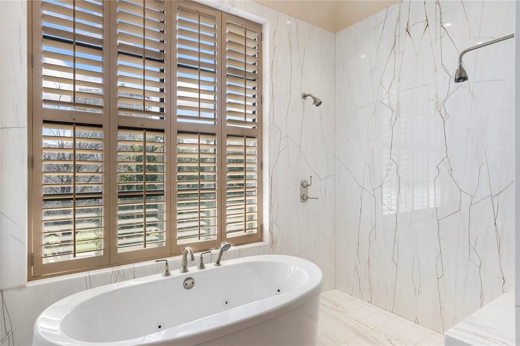 Mansion Residence - Residential