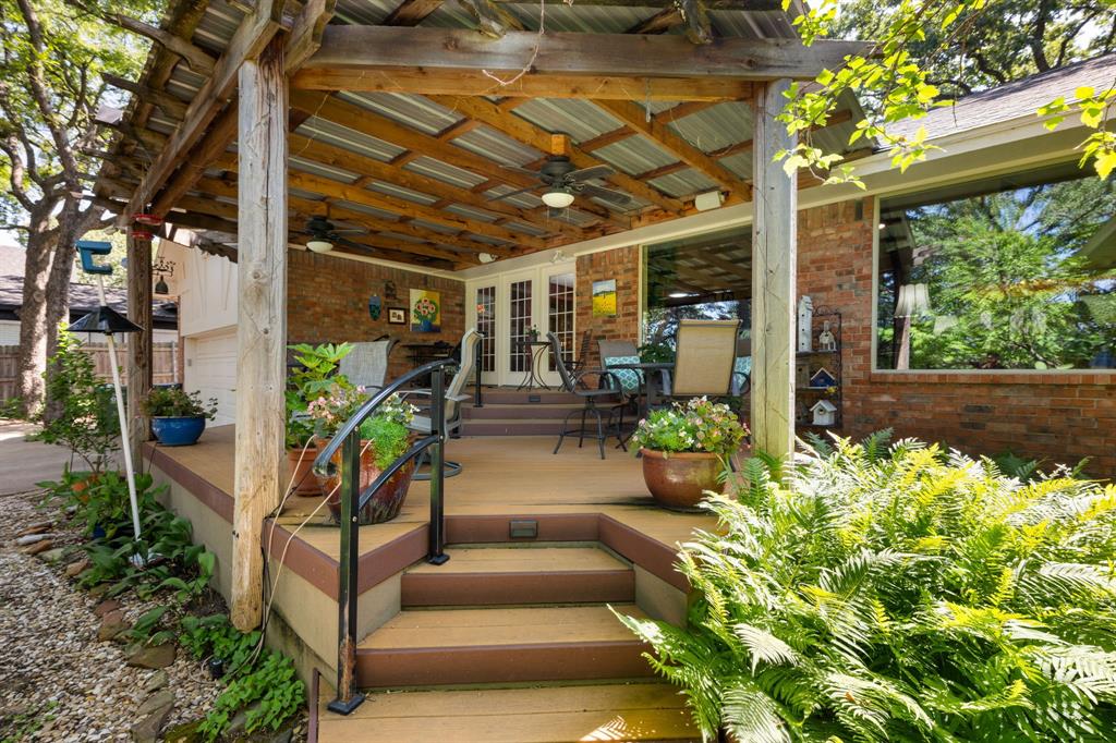 2212 Prestonwood Drive