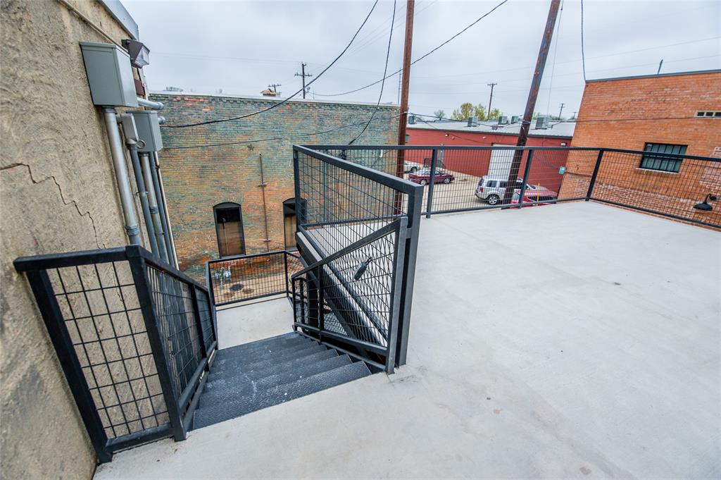 O T Ennis - Residential Lease