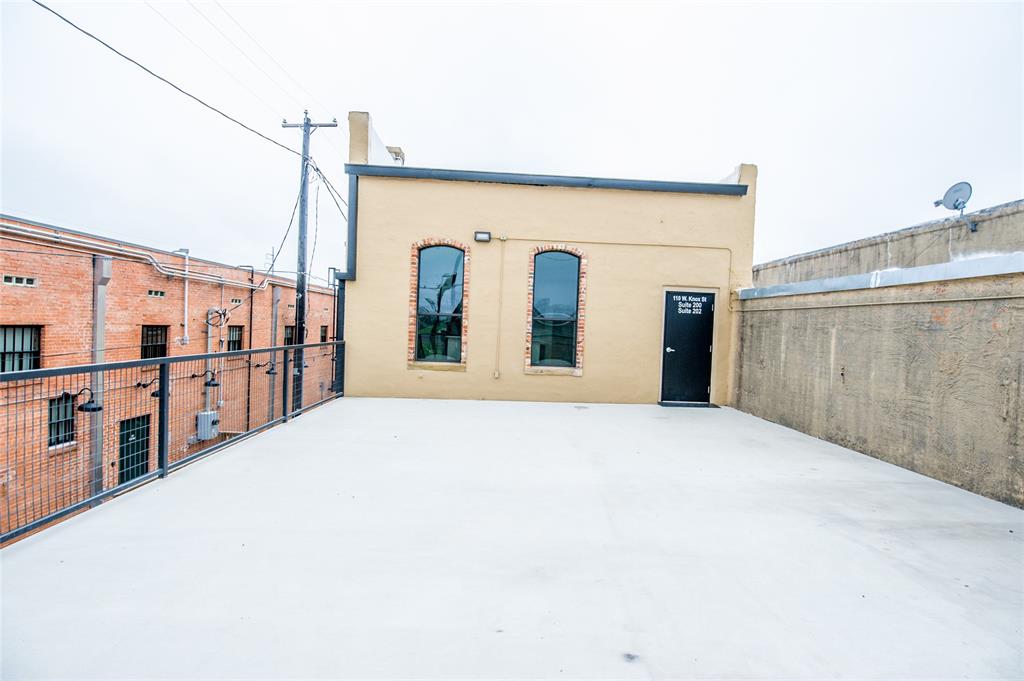 O T Ennis - Residential Lease