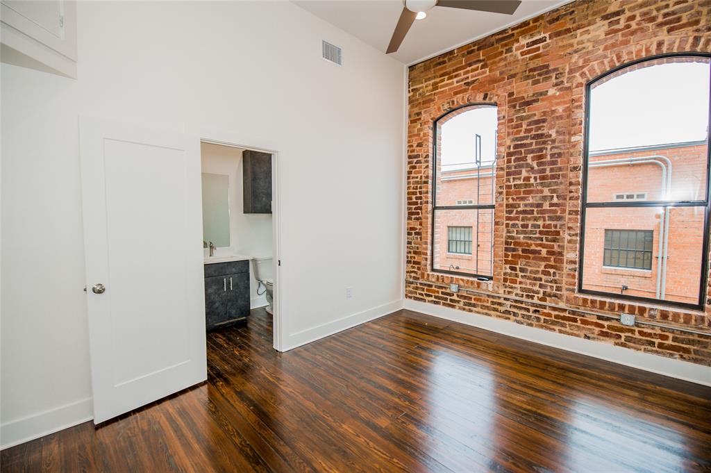 O T Ennis - Residential Lease