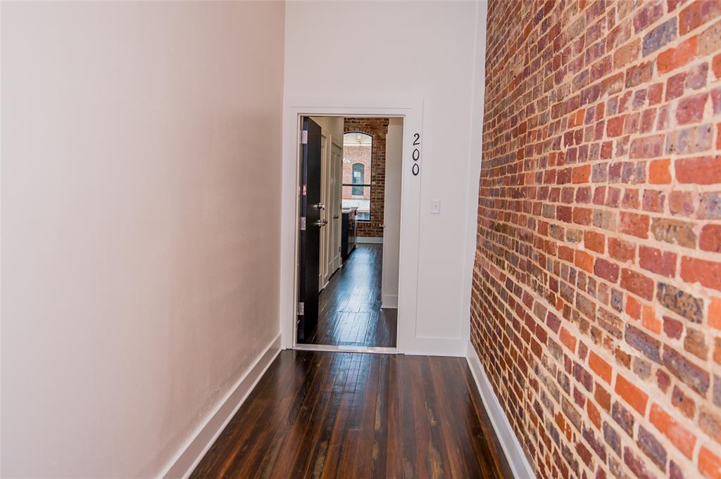 O T Ennis - Residential Lease