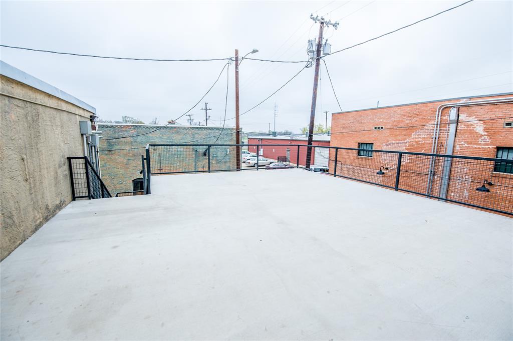 O T Ennis - Residential Lease