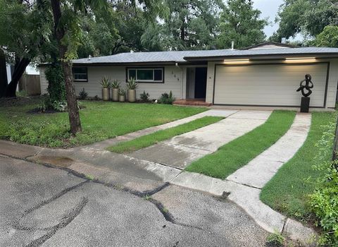 149 Parkwood Avenue Arlington TX 76013