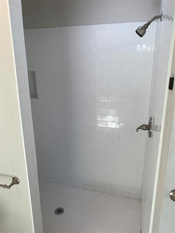 Pineoak Sub - Residential