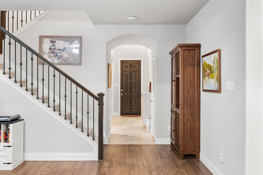 1519 Birds Fort Trail