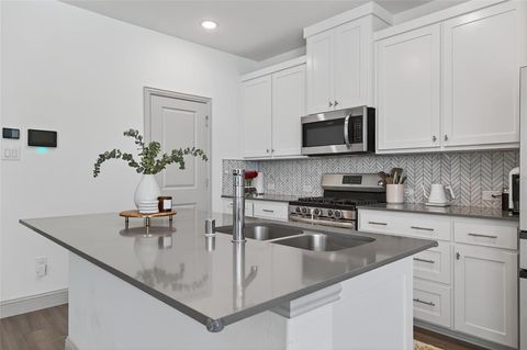 Tiny photo for 9000 Phoebe Road, Frisco, TX 75035 (MLS # 21100904)