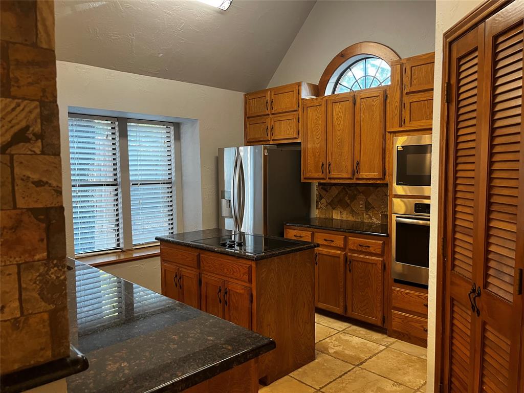 Mc Kamy Oaks Add - Residential Lease