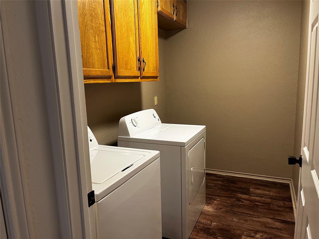 Mc Kamy Oaks Add - Residential Lease