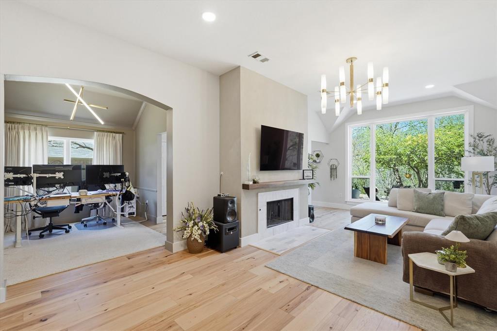 160 Pelican Cove Drive