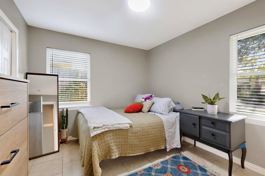 Casa Linda Lawn Add - Residential Lease