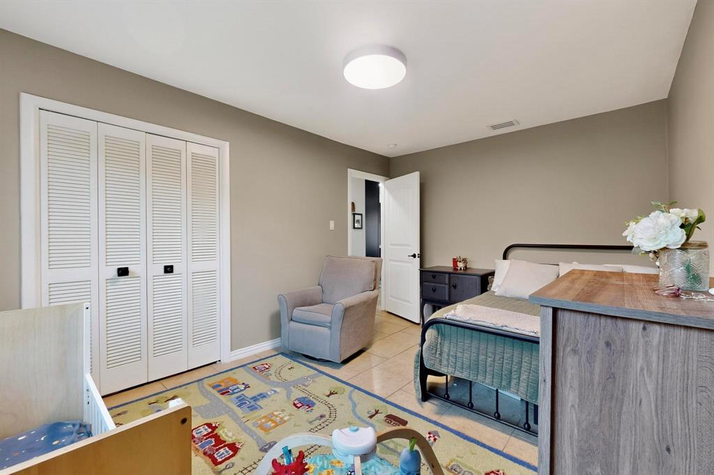 Casa Linda Lawn Add - Residential Lease