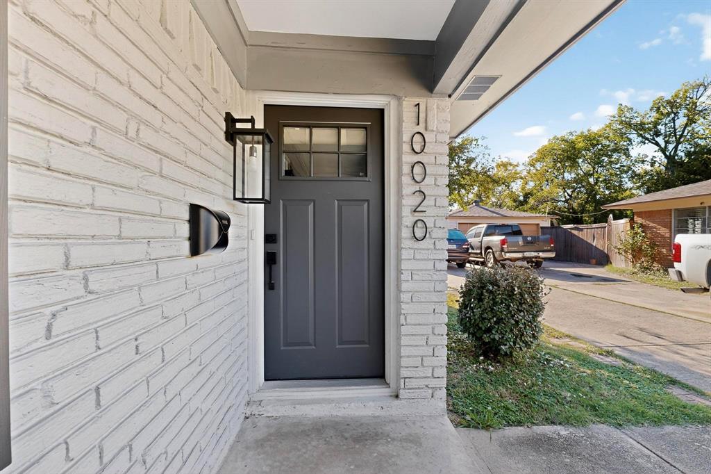 Casa Linda Lawn Add - Residential Lease