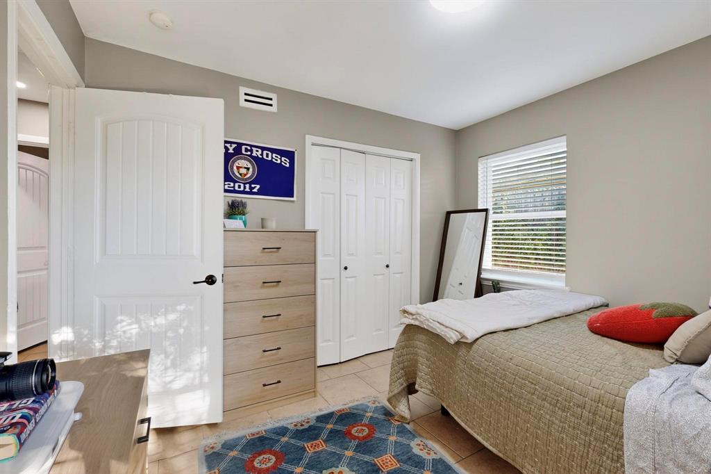 Casa Linda Lawn Add - Residential Lease