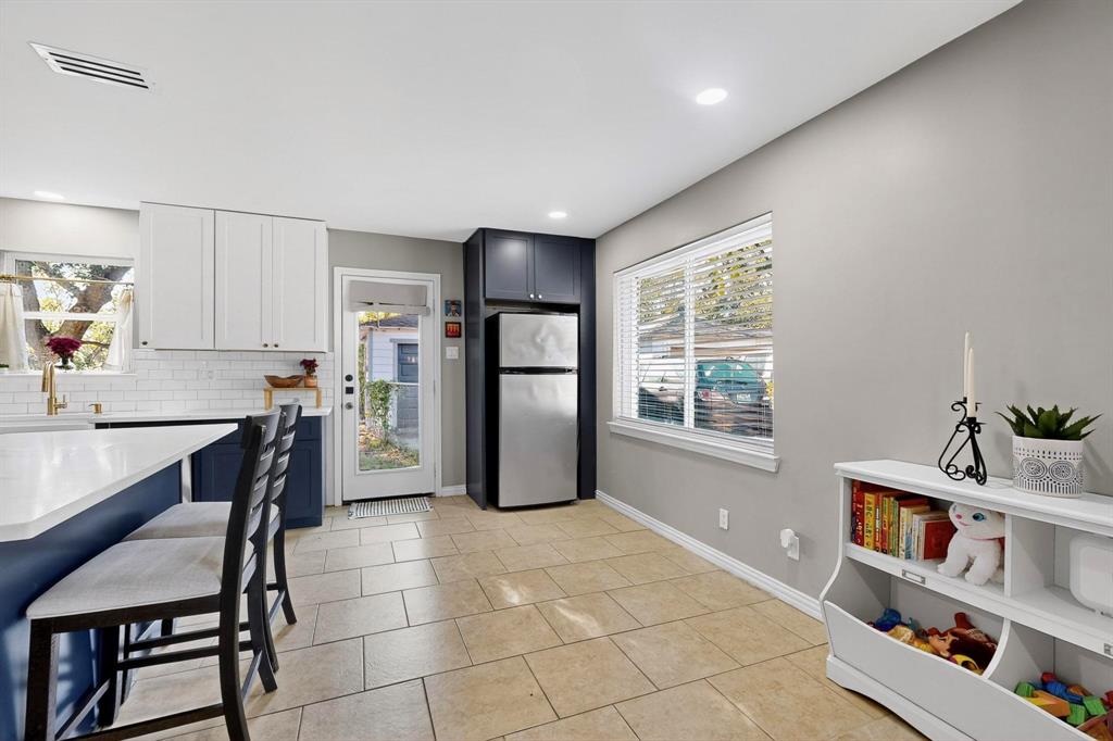 Casa Linda Lawn Add - Residential Lease