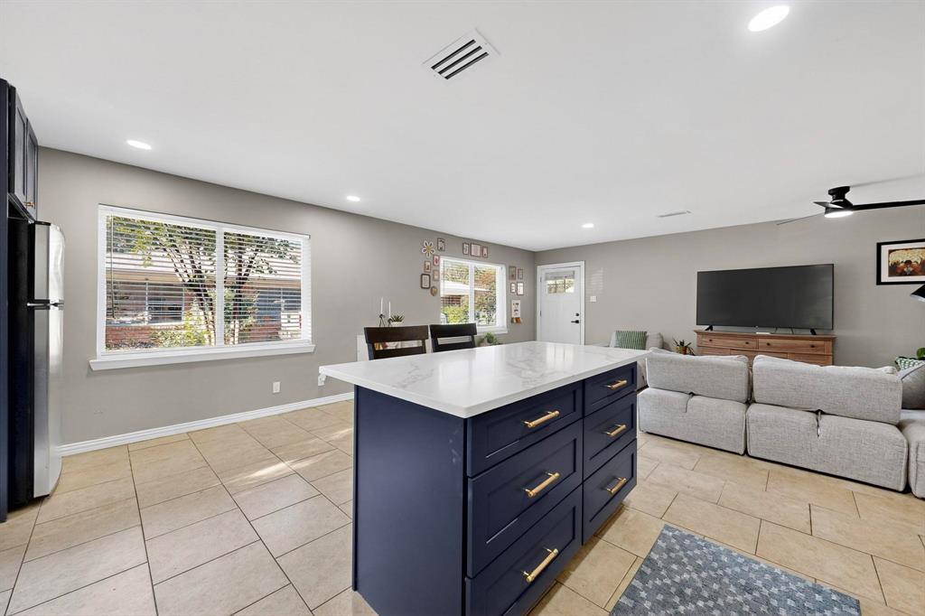 Casa Linda Lawn Add - Residential Lease