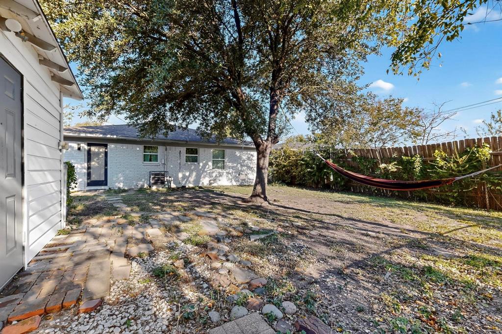 Casa Linda Lawn Add - Residential Lease