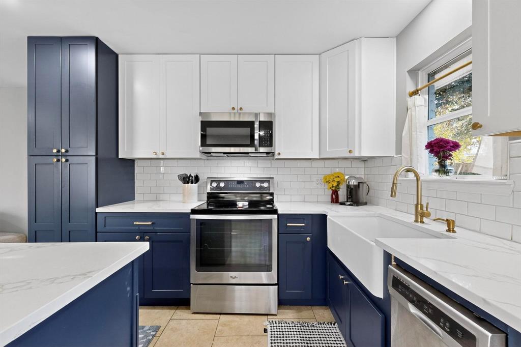 Casa Linda Lawn Add - Residential Lease