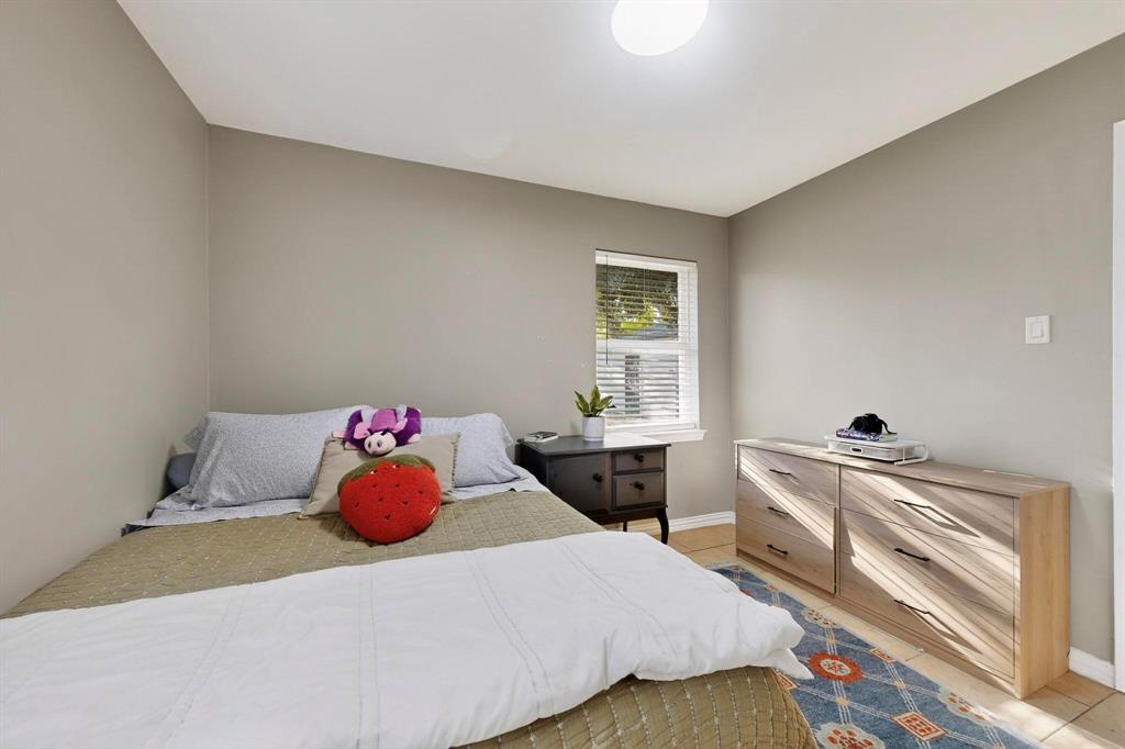 Casa Linda Lawn Add - Residential Lease