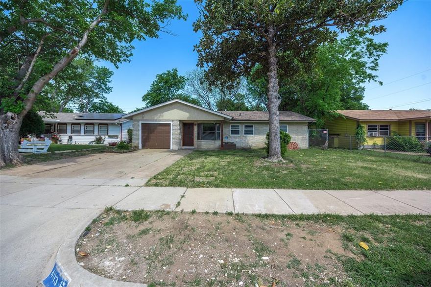 Charming 4-Bedroom Home with Stylish Upgrades. 

Welcome to this beautifully updated 4-bedroom, 3-bathroom home featuring a remodeled kitchen and bathrooms, offering both comfort and modern style. The open-concept kitchen is perfect for entertaining, complete with updated finishes and ample space for gatherings.

Wood floors flow throughout most of the home, adding warmth and elegance, with tasteful touches of tile and carpet in just the right places for added comfort. The bathrooms have been thoughtfully remodeled, combining functionality with a fresh, contemporary look.

With a one-car garage and spacious layout, this home has everything you need — and it’s just waiting for your personal touch. Don’t miss the chance to make it yours!