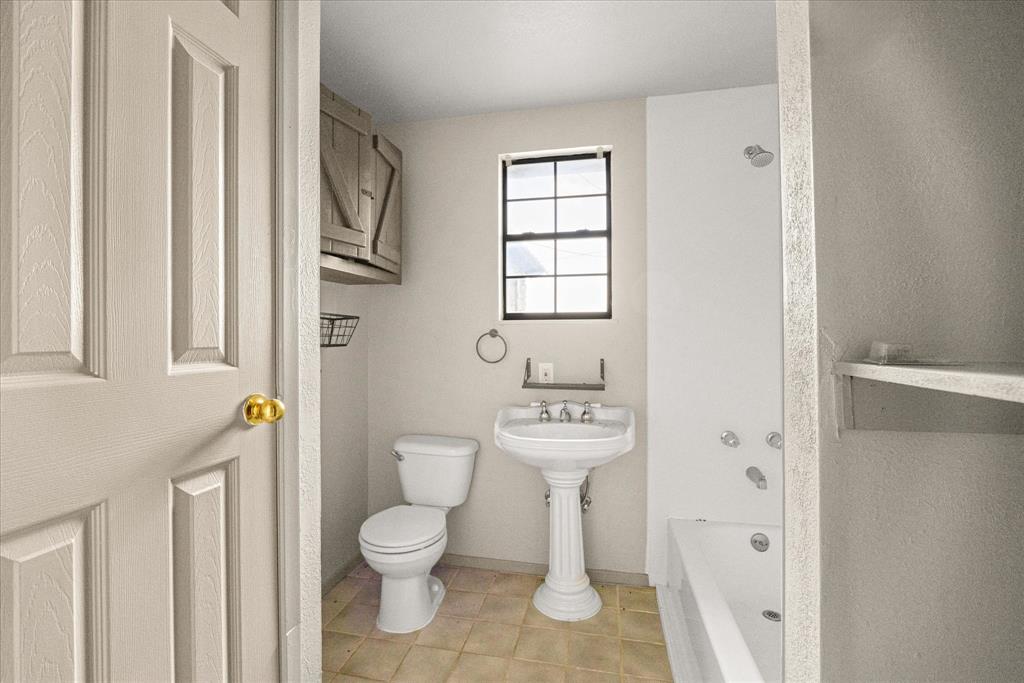 Jp Nickell Surv Abs 78 - Residential Lease