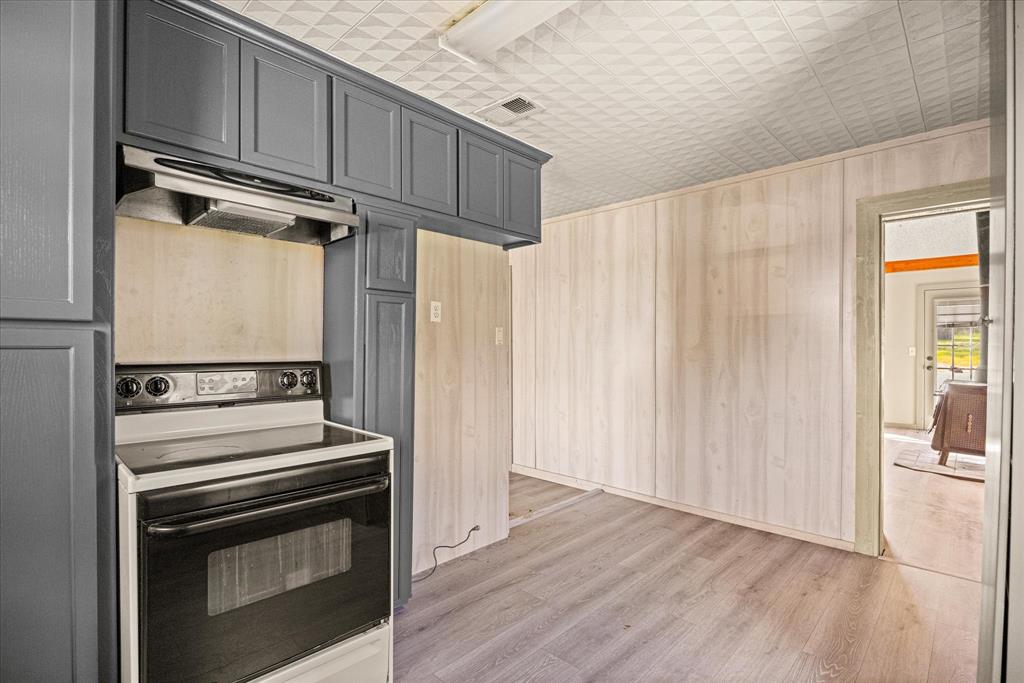 Jp Nickell Surv Abs 78 - Residential Lease