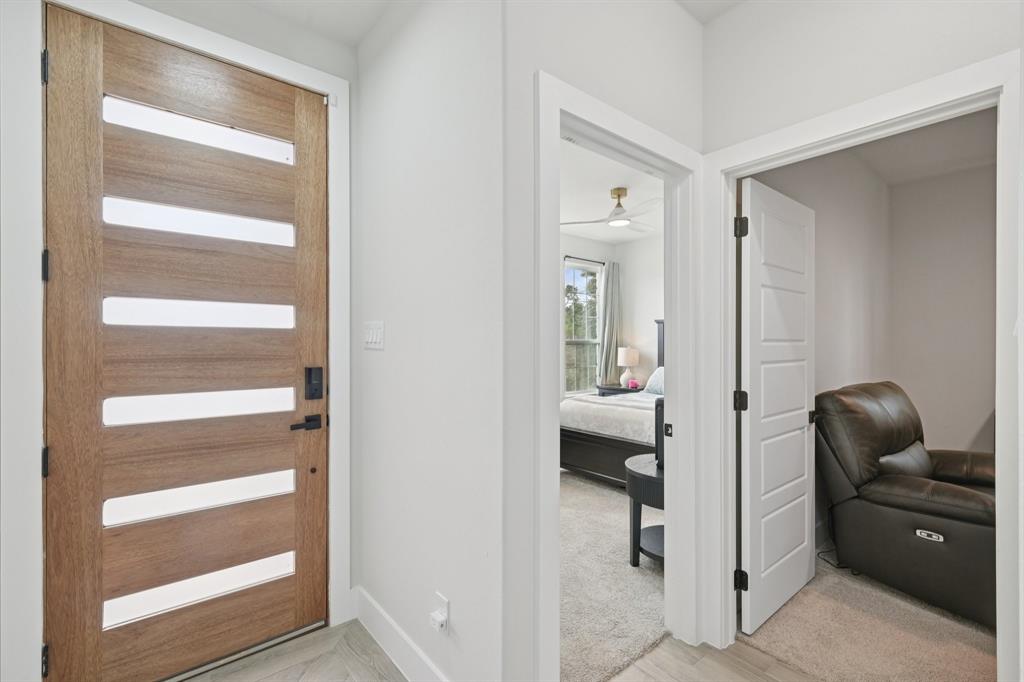 5601 San Jacinto Drive