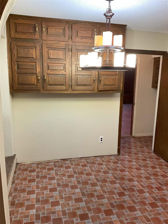 707 Live Oak Court