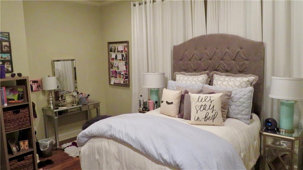 Sandage Condo - Residential Lease