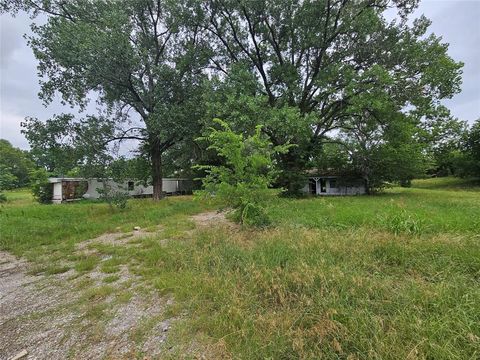 11703 Cockleburr Road Northlake TX 76262