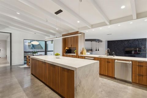 Tiny photo for 8441 San Benito Way, Dallas, TX 75218 (MLS # 21000876)