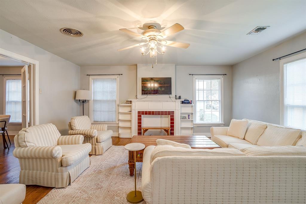 3224 Cockrell Avenue