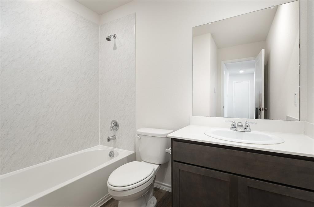 Magnolia Ph 10 - Residential