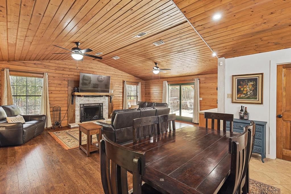 J Wilcox Surv #50 Abs #1710 - Residential