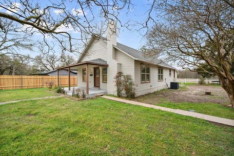 Tiny photo for 200 Roberts Road, Teague, TX 75860 (MLS # 21200752)