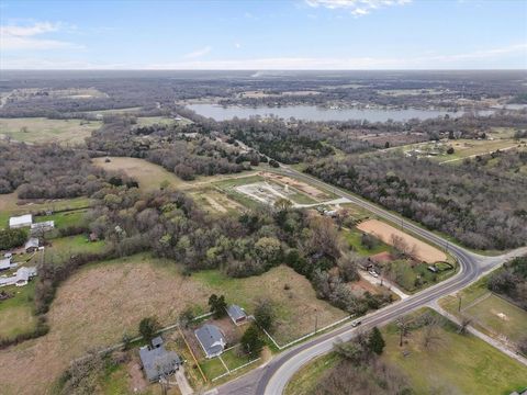 Tiny photo for 200 Roberts Road, Teague, TX 75860 (MLS # 21200752)