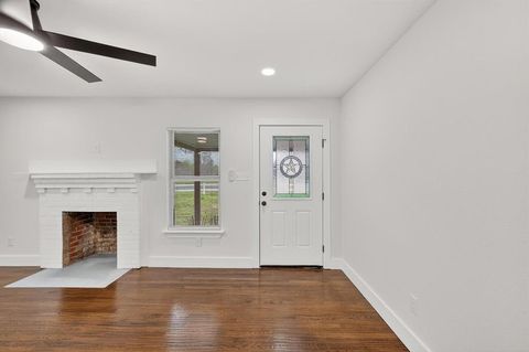 Tiny photo for 200 Roberts Road, Teague, TX 75860 (MLS # 21200752)