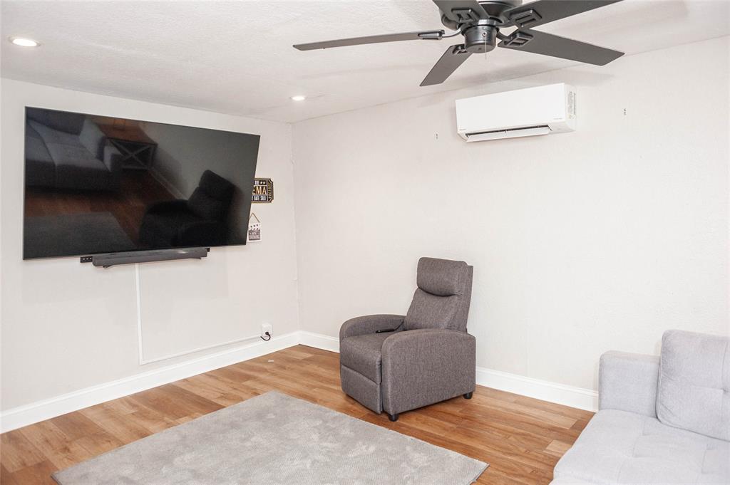 College - Residential