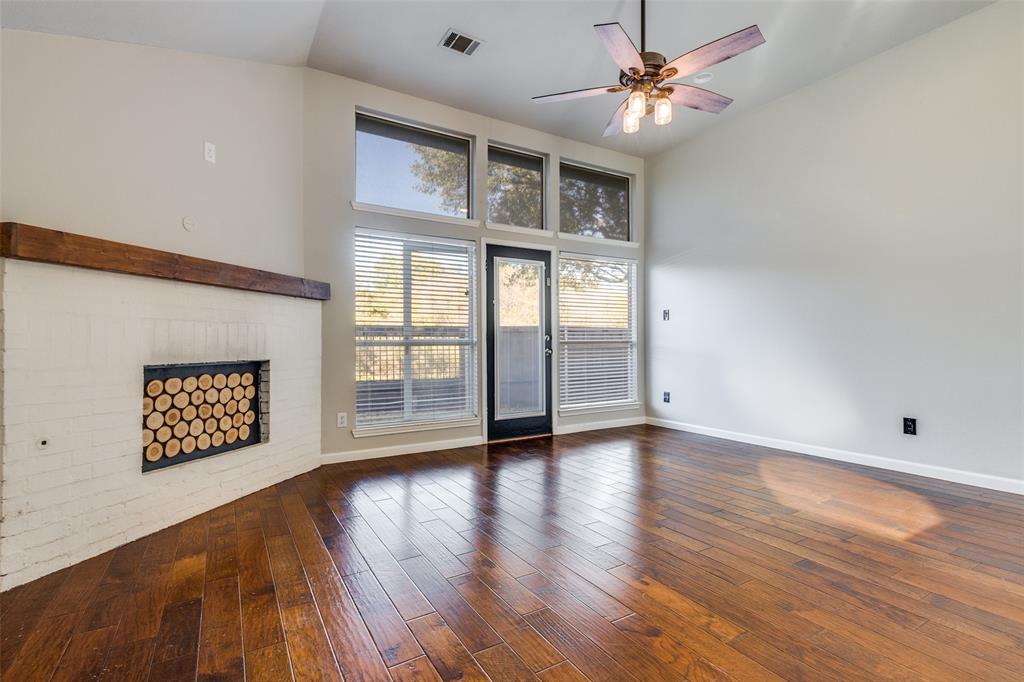 Lake Forest Garden Home Ph 1 - Residential