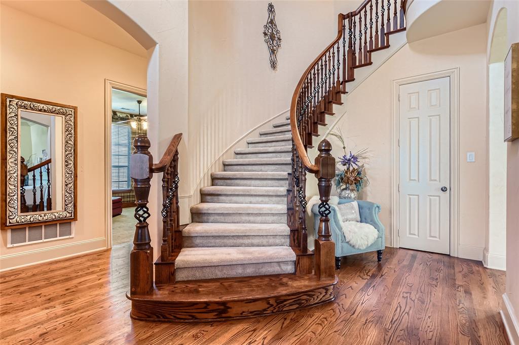 1633 Coyote Ridge
