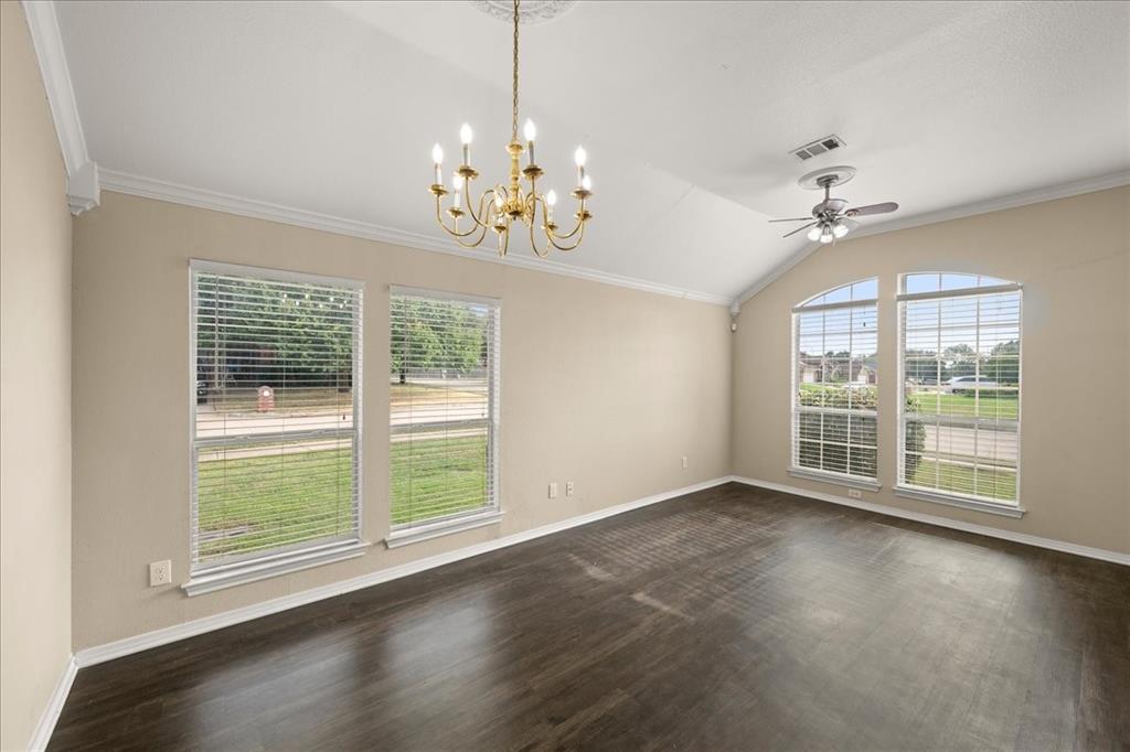 Lynn Creek Village Add - Residential