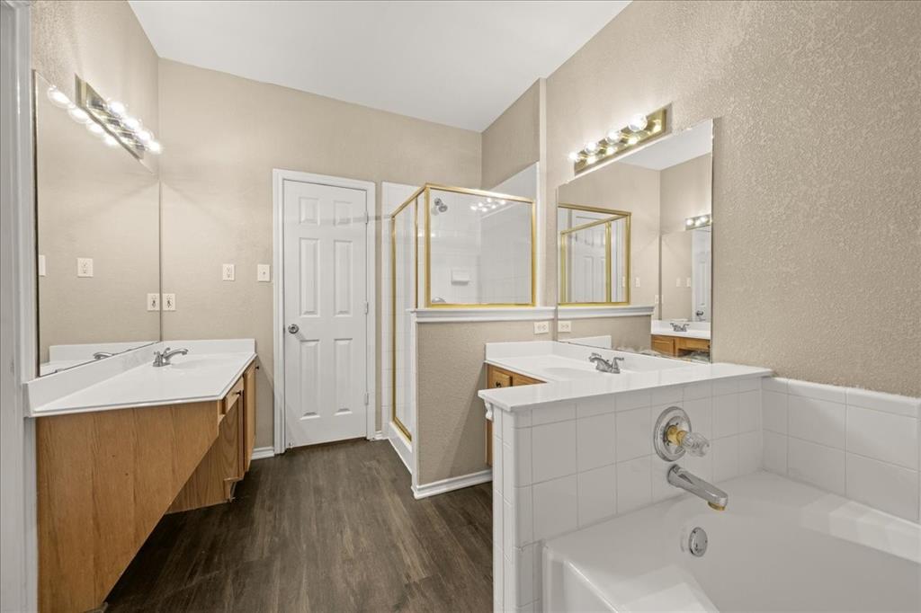 Lynn Creek Village Add - Residential