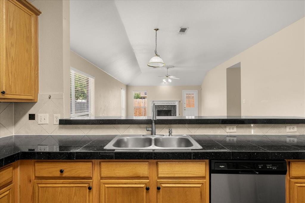 Lynn Creek Village Add - Residential